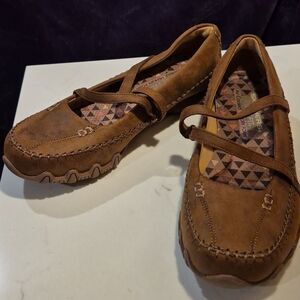 Skechers 8 Brown Mary Jane Velcro Closure Sneakers - NWOT